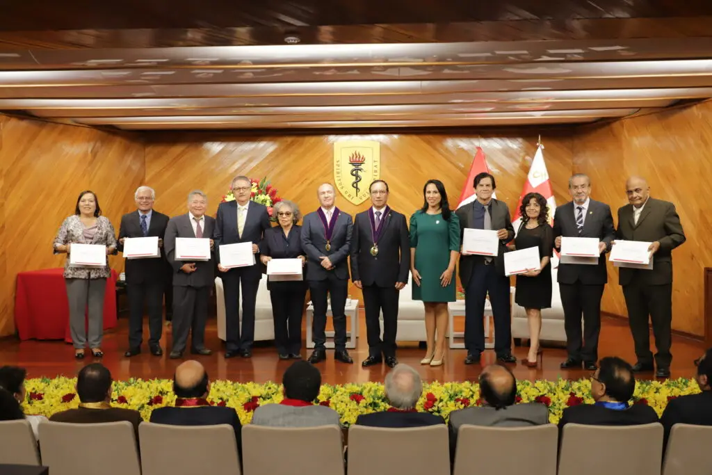 Ceremonia de Docentes Cesantes 2024