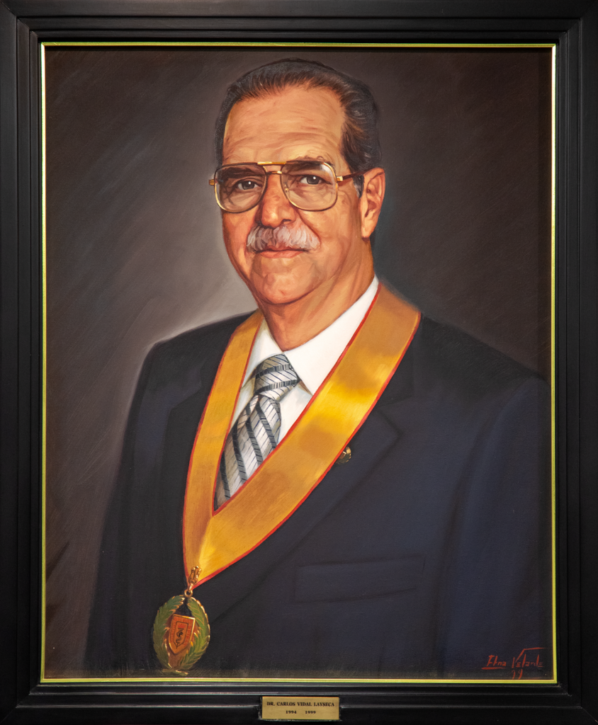 Dr. Carlos Alberto Vidal Layseca