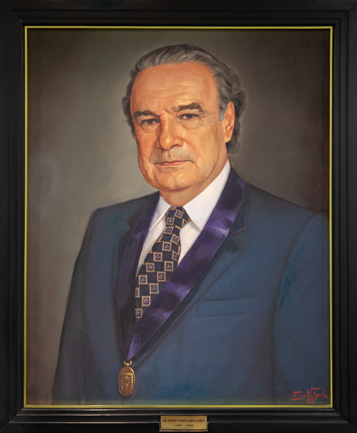 Dr. Roger Antenor Guerra-García Cueva