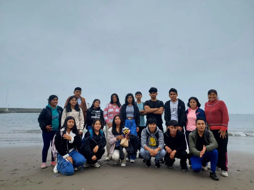 Bienvenida a los Estudiantes Becarios de la Carrera EIB